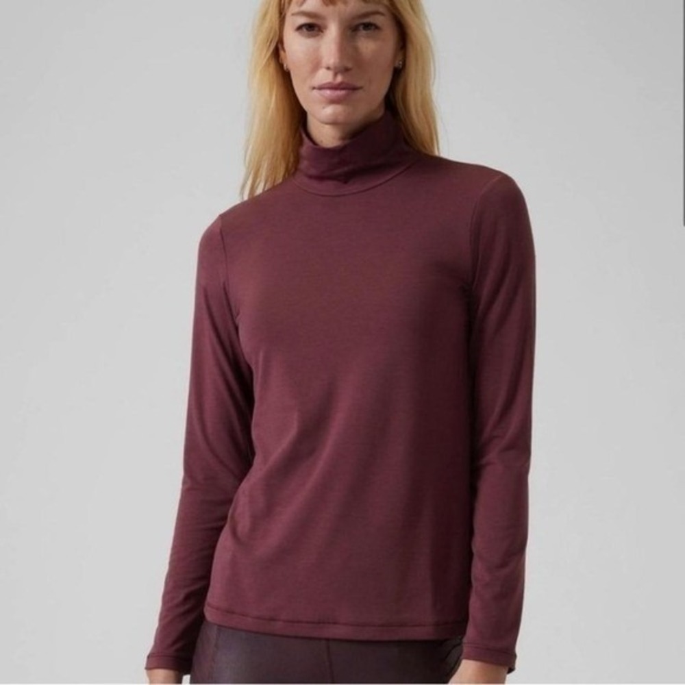 ATHLETA | Women's‎ Essential Athletic Winter Turtleneck in Decadent Chocolate, S